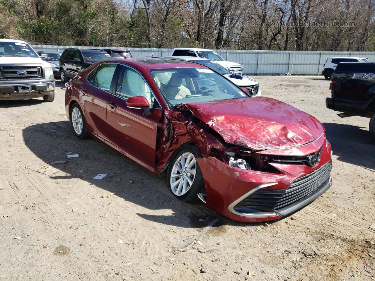 2021 Toyota Camry Le Burgundy vin: 4T1R11AK6MU481702