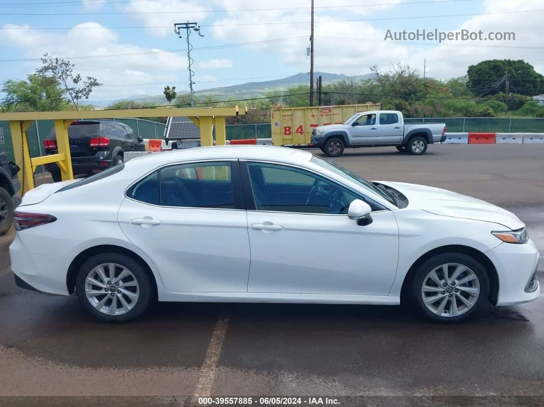 2021 Toyota Camry Le White vin: 4T1R11AK7MU471924