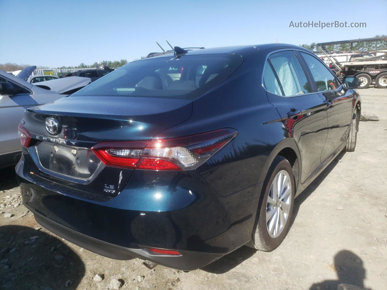 2021 Toyota Camry Le Blue vin: 4T1R11BK0MU034653