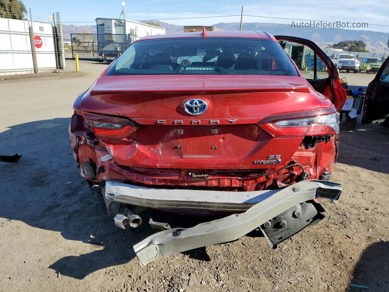 2021 Toyota Camry Se Red vin: 4T1S31AK9MU023681