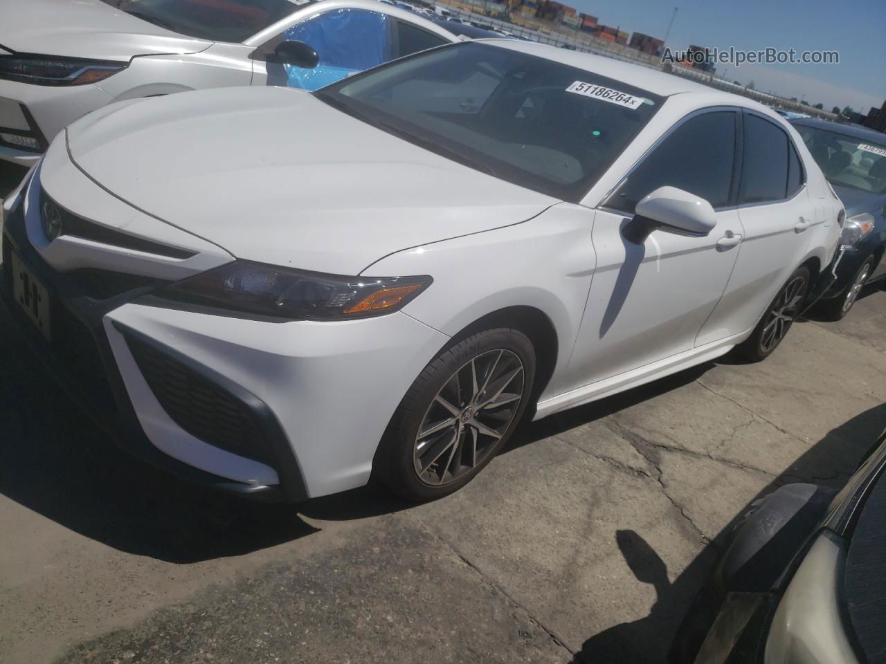 2021 Toyota                      Camry Se White vin: 4T1T11AK3MU535186