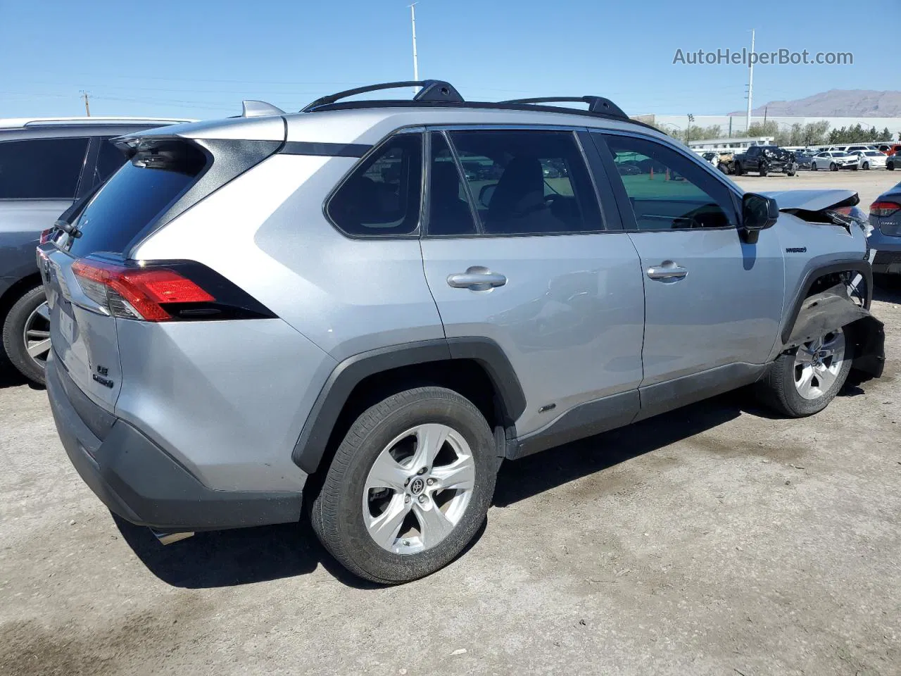 2021 Toyota Rav4 Le Silver vin: 4T3L6RFV8MU028228