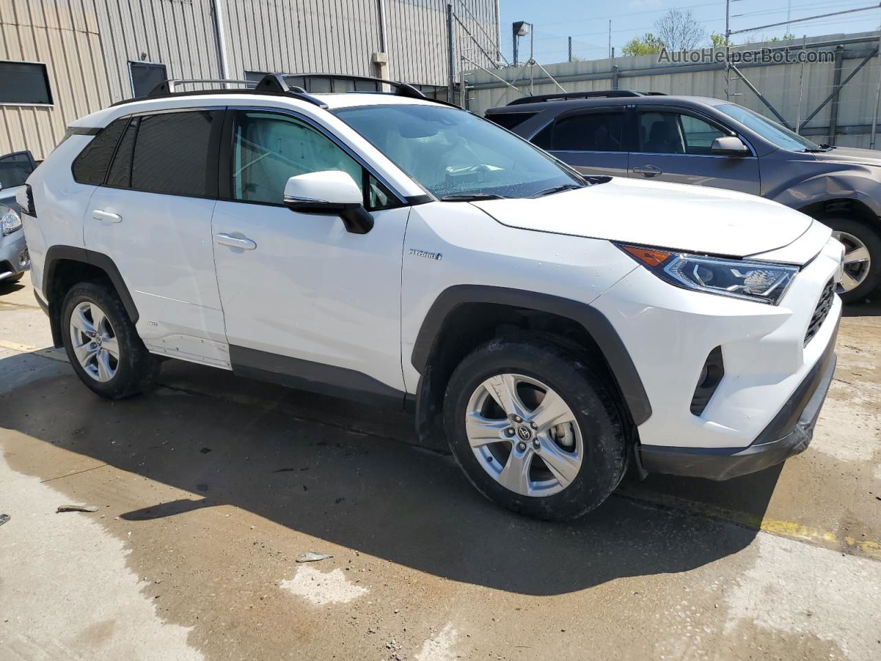 2021 Toyota Rav4 Xle White vin: 4T3R6RFV0MU011272