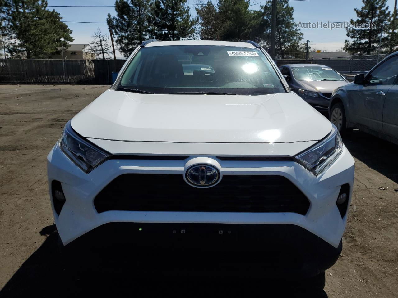 2021 Toyota Rav4 Xle White vin: 4T3RWRFV3MU029524