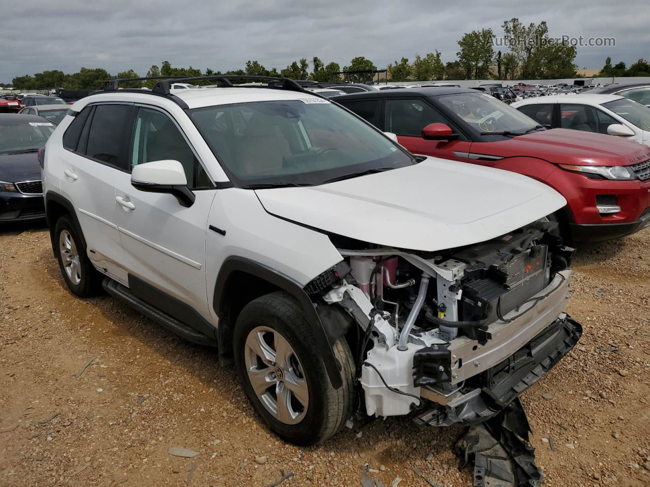 2021 Toyota Rav4 Xle White vin: 4T3RWRFV9MU029091