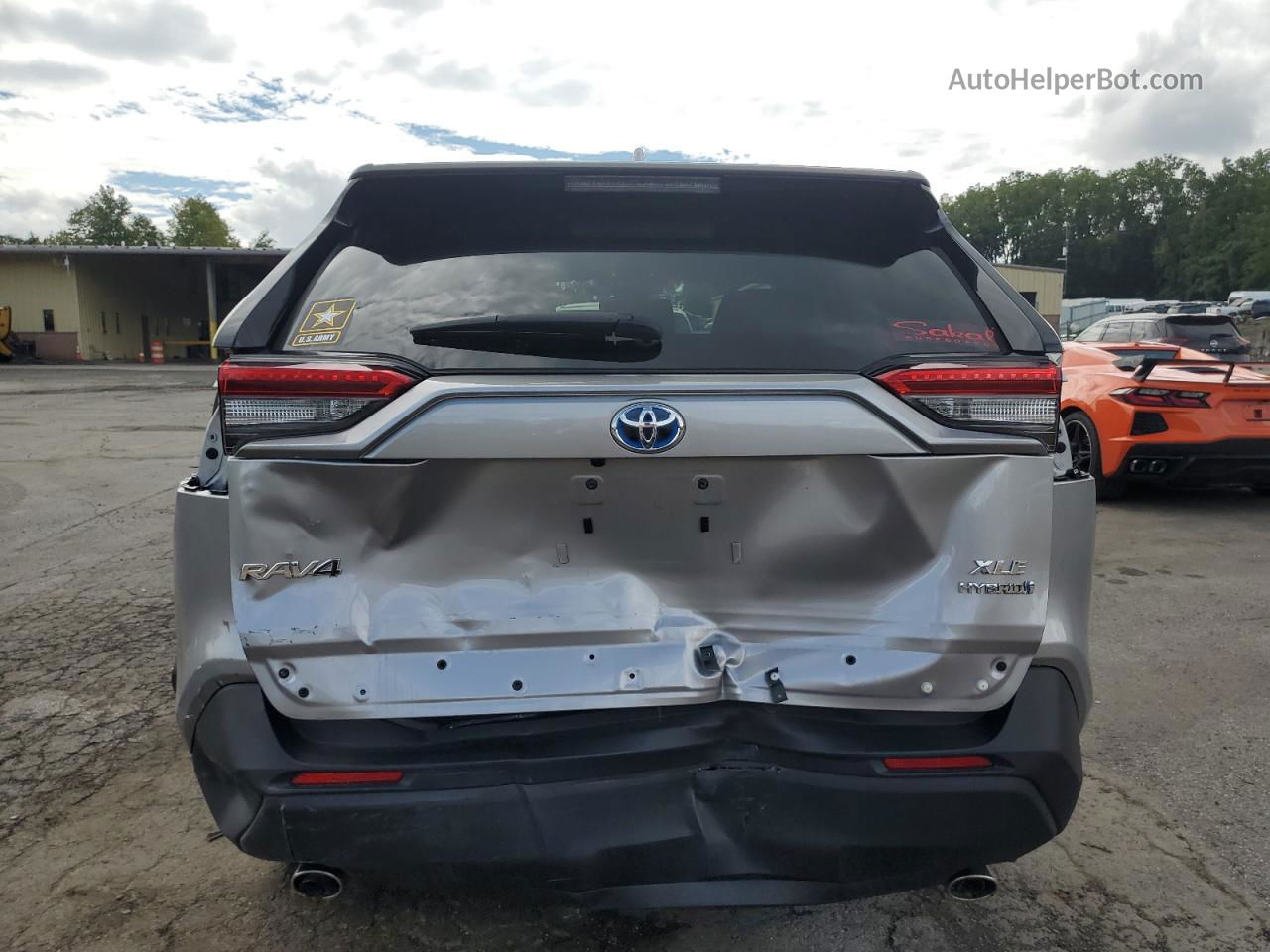 2021 Toyota Rav4 Xle Серебряный vin: 4T3RWRFVXMU042089