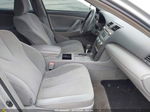 2009 Toyota Camry Le Silver vin: 4T4BE46K09R080806