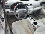 2009 Toyota Camry Base Серебряный vin: 4T4BE46K19R063156