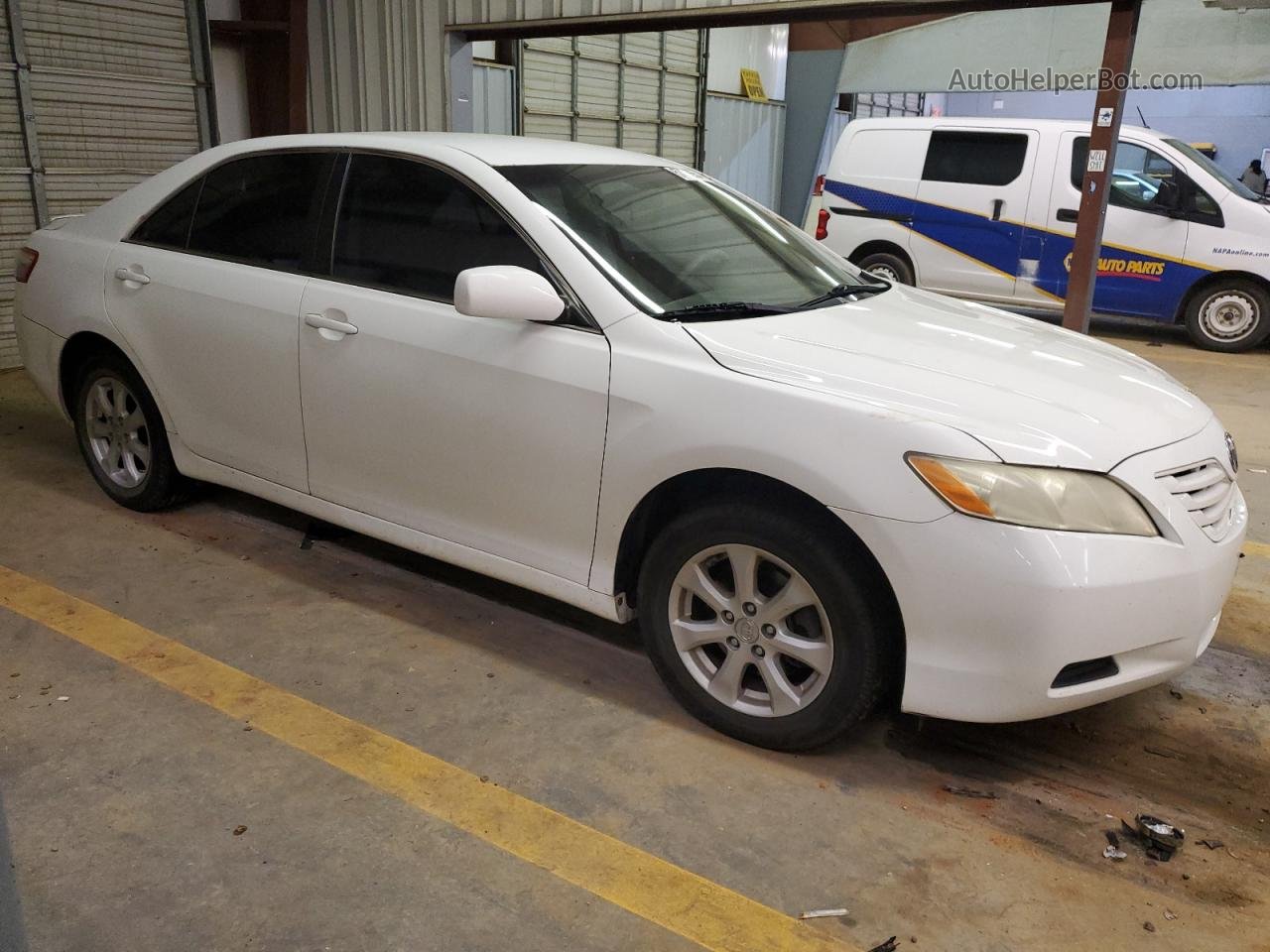 2009 Toyota Camry Base White vin: 4T4BE46K19R083231