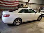 2009 Toyota Camry Base White vin: 4T4BE46K19R128202