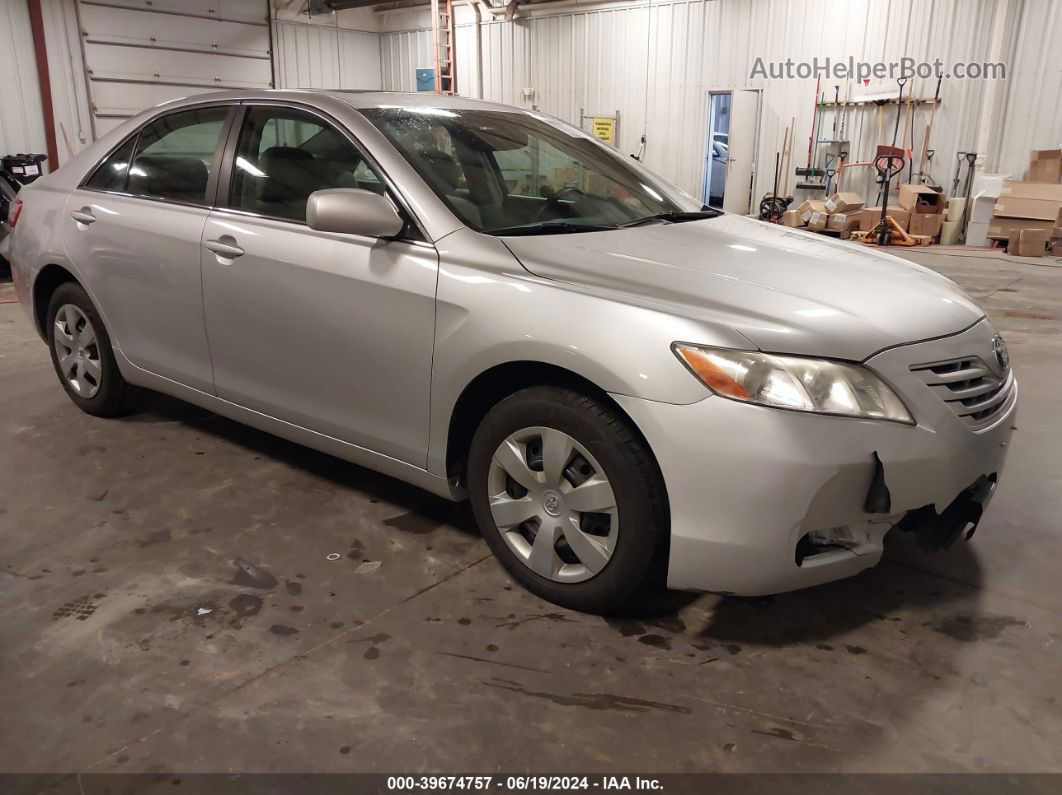 2008 Toyota Camry Le Silver vin: 4T4BE46K28R035865