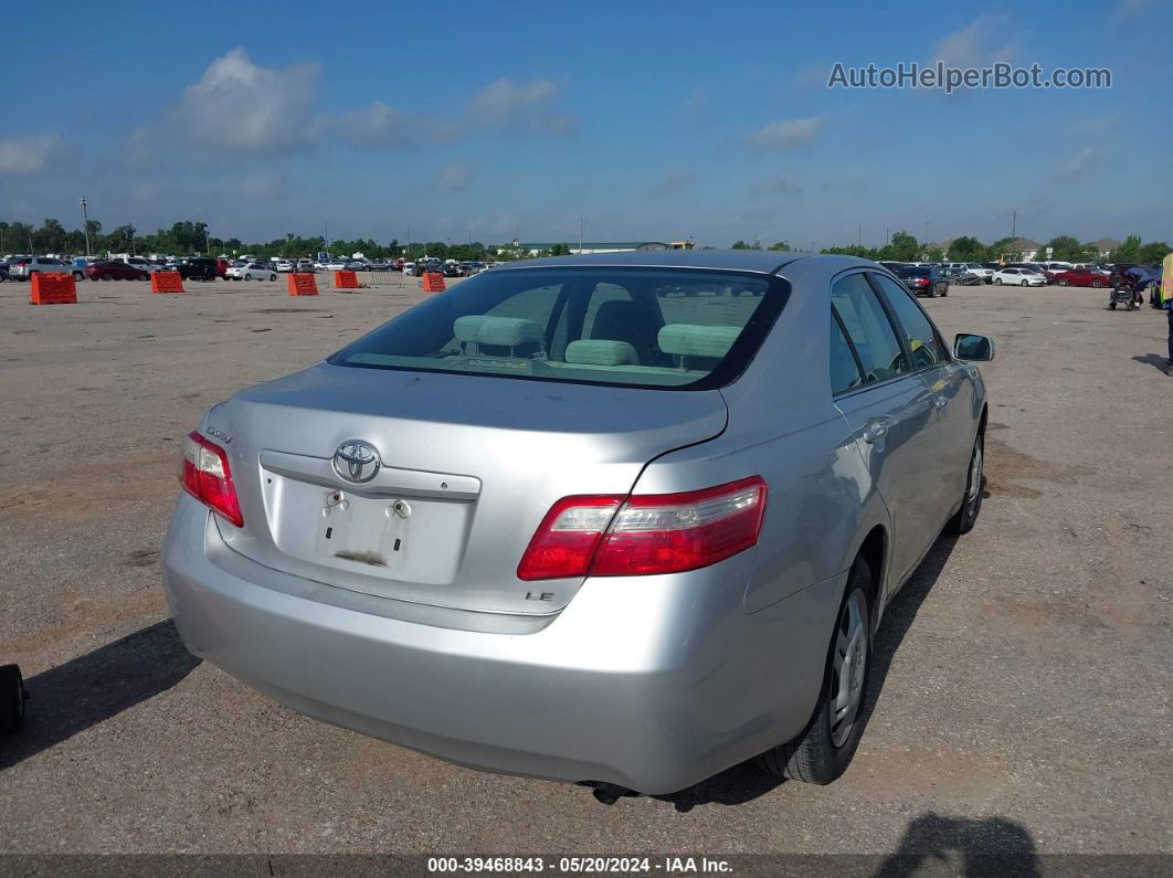 2009 Toyota Camry Le Серебряный vin: 4T4BE46K29R121551