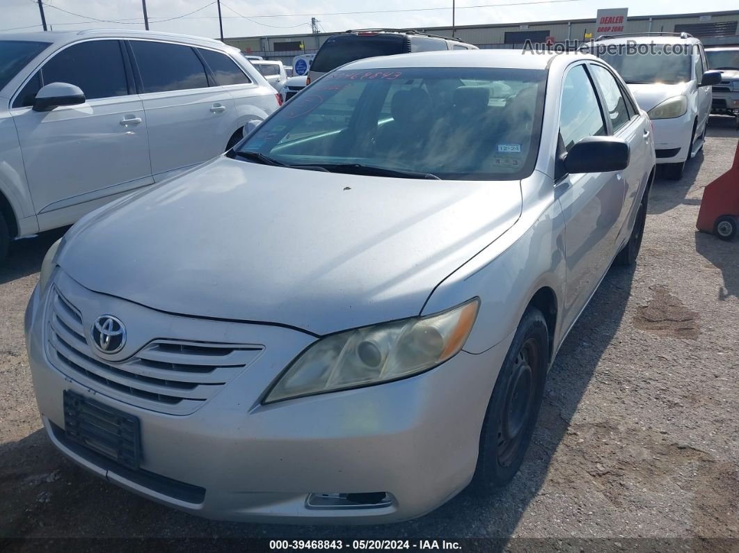 2009 Toyota Camry Le Silver vin: 4T4BE46K29R121551