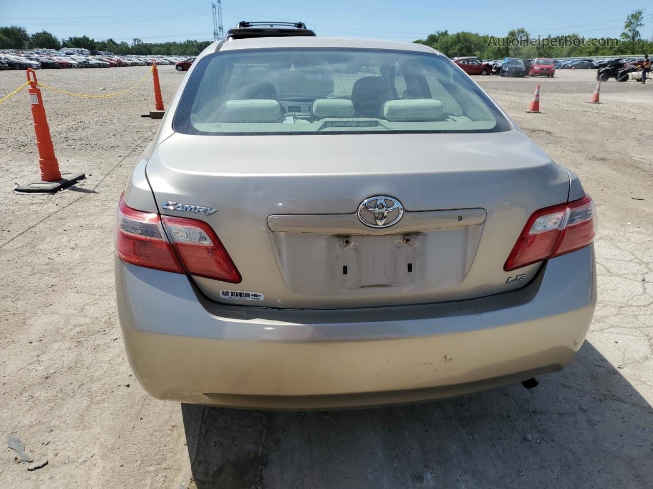 2009 Toyota Camry Base Beige vin: 4T4BE46K39R050618