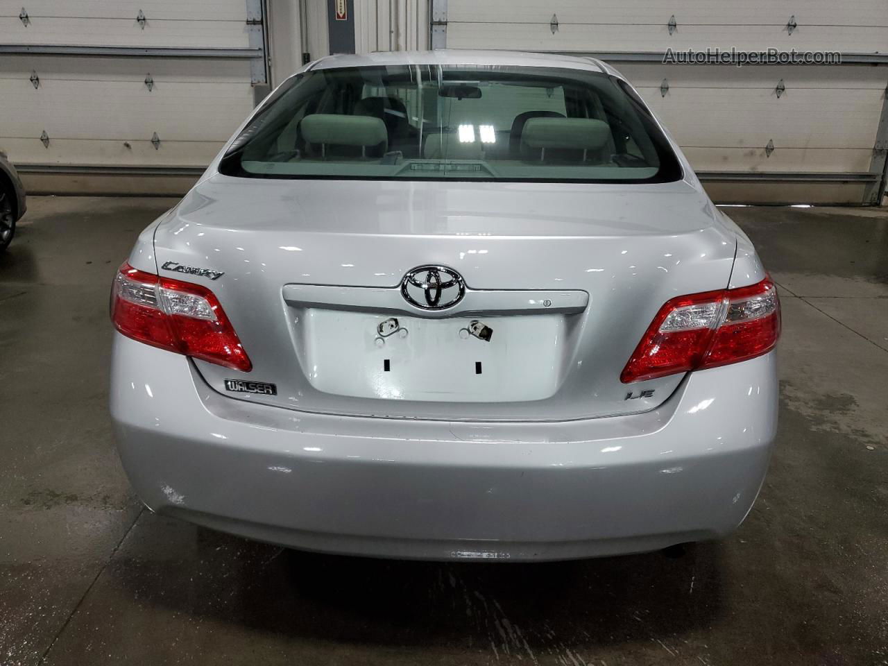 2009 Toyota Camry Base Silver vin: 4T4BE46K39R137693