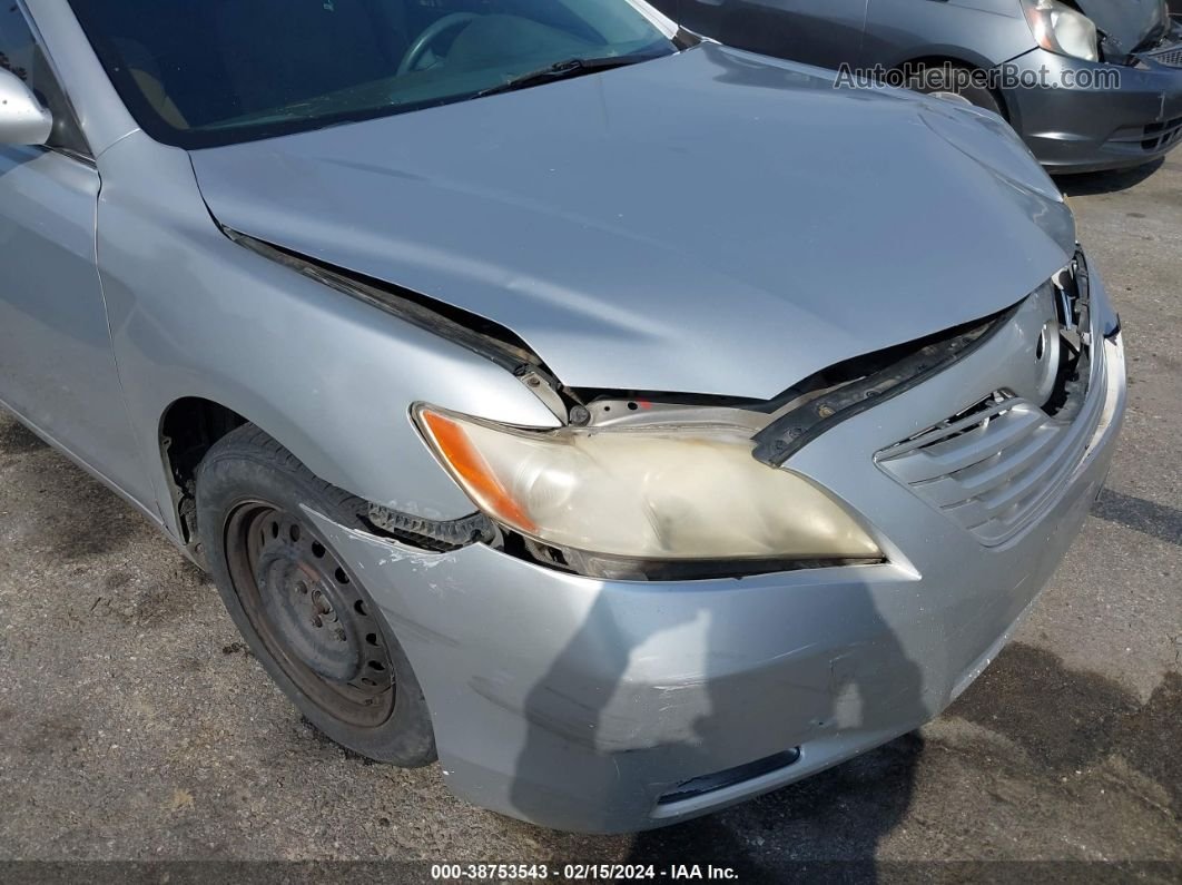 2009 Toyota Camry Le Silver vin: 4T4BE46K49R048621