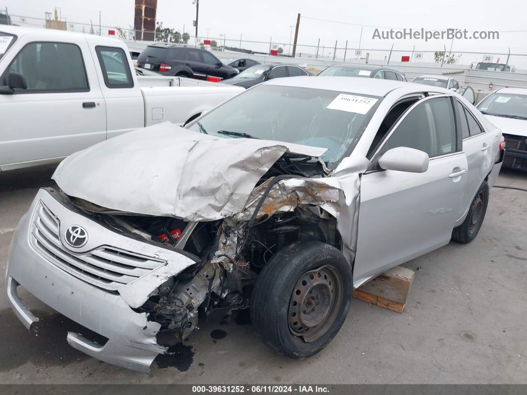 2009 Toyota Camry Le Silver vin: 4T4BE46K59R051107