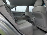 2009 Toyota Camry Base Серебряный vin: 4T4BE46K59R107028