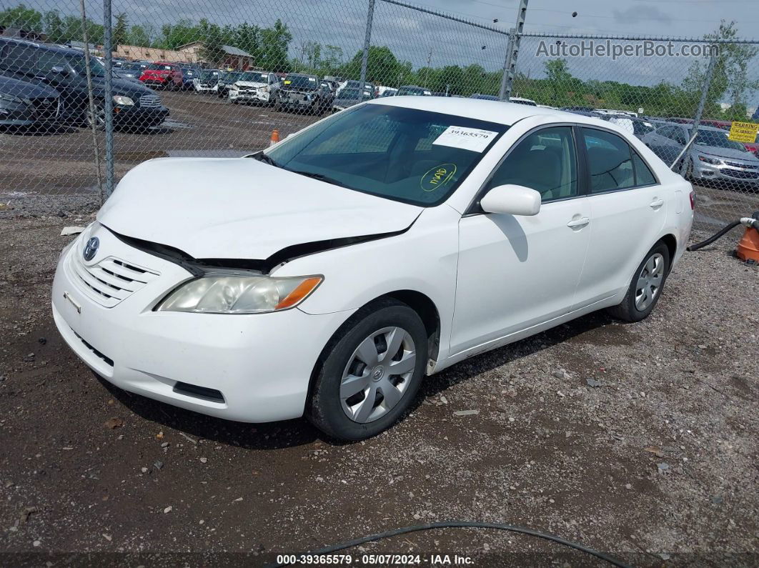 2009 Toyota Camry Le White vin: 4T4BE46K59R138280