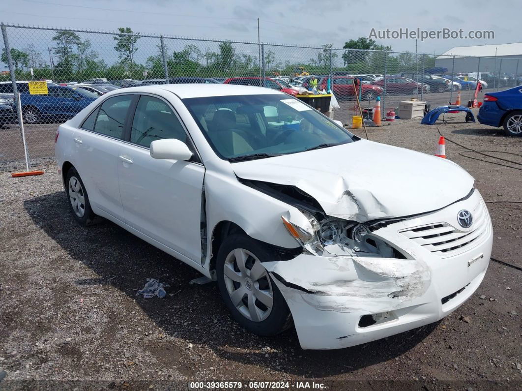 2009 Toyota Camry Le White vin: 4T4BE46K59R138280