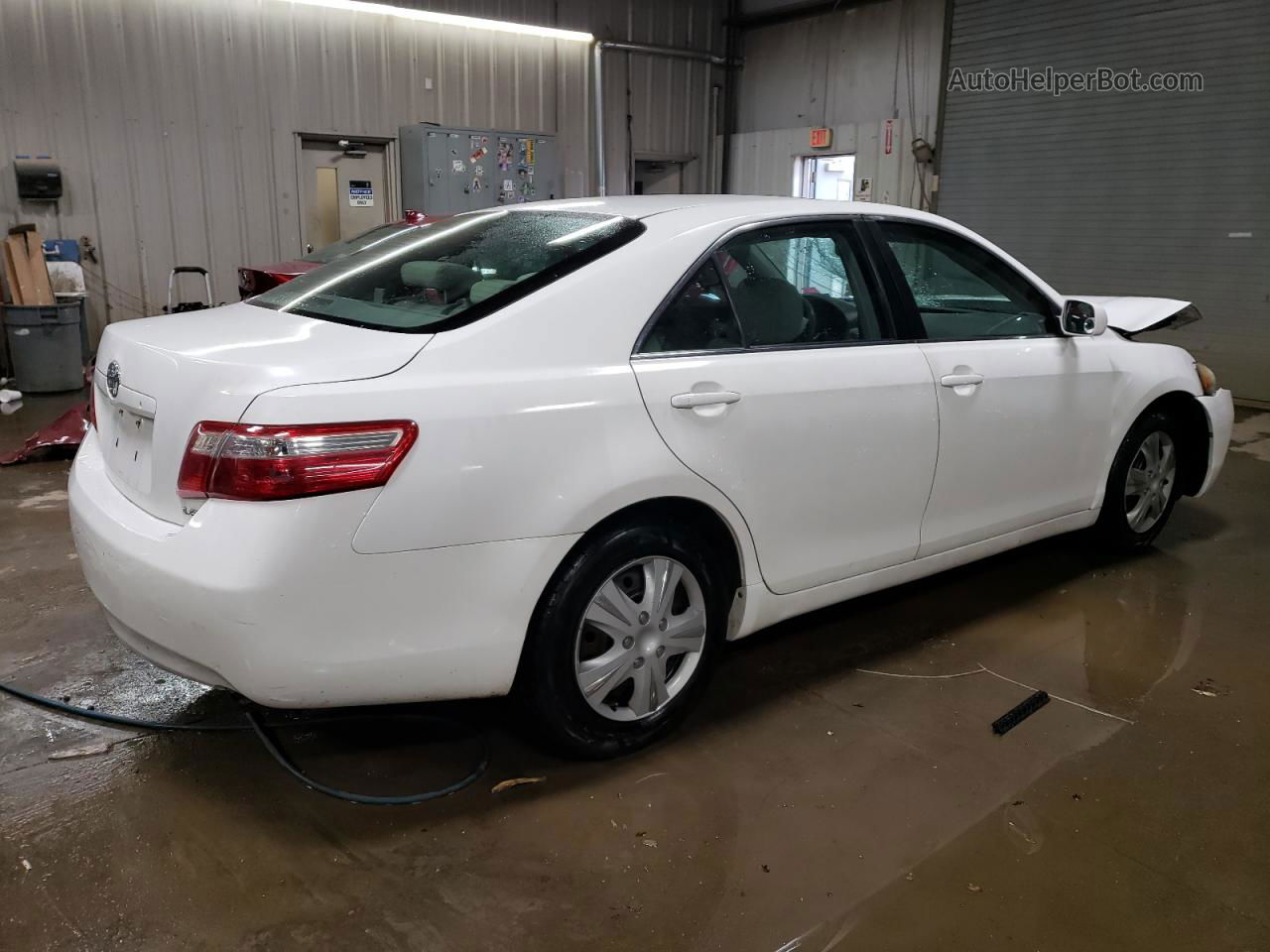 2009 Toyota Camry Base White vin: 4T4BE46K69R068904