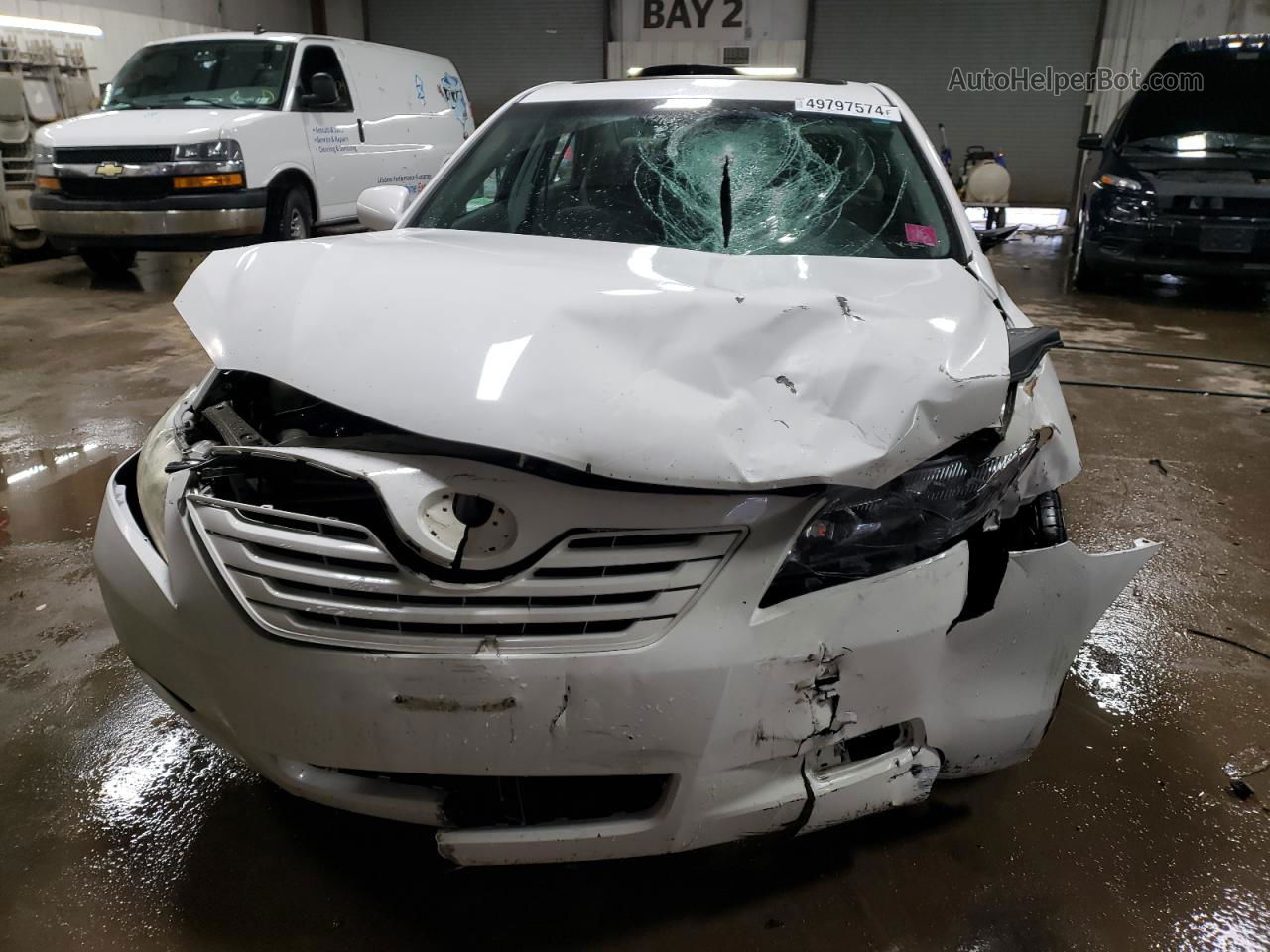 2009 Toyota Camry Base White vin: 4T4BE46K69R068904