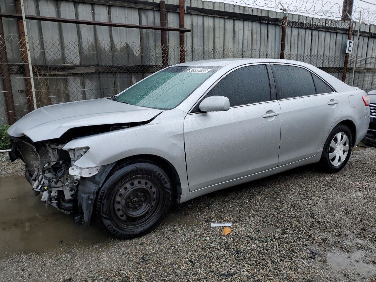 2009 Toyota Camry Base Серебряный vin: 4T4BE46K69R078199