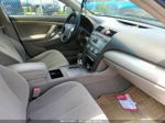 2009 Toyota Camry   Серый vin: 4T4BE46K69R099831