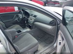 2009 Toyota Camry Le Серебряный vin: 4T4BE46K69R108589