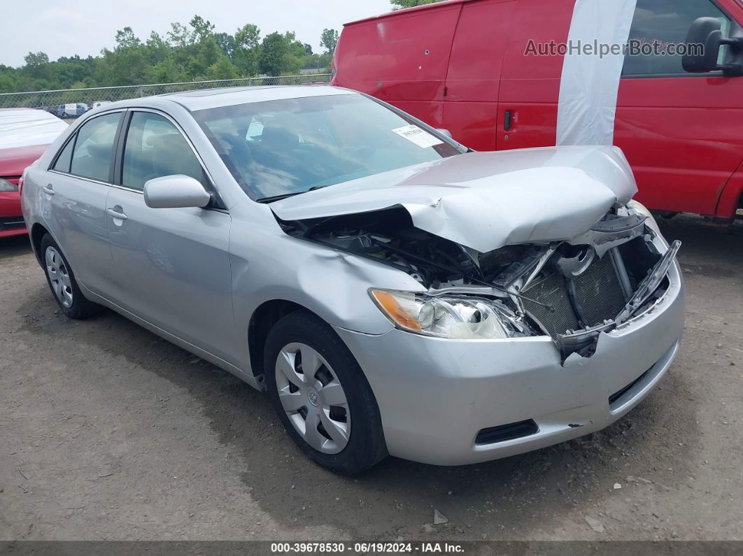 2009 Toyota Camry Le Серебряный vin: 4T4BE46K69R108589