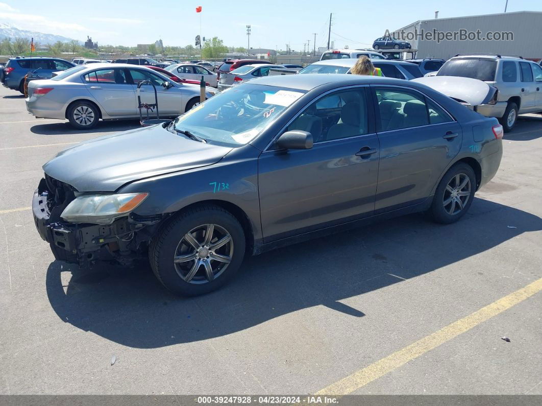 2009 Toyota Camry Le Gray vin: 4T4BE46K69R119561