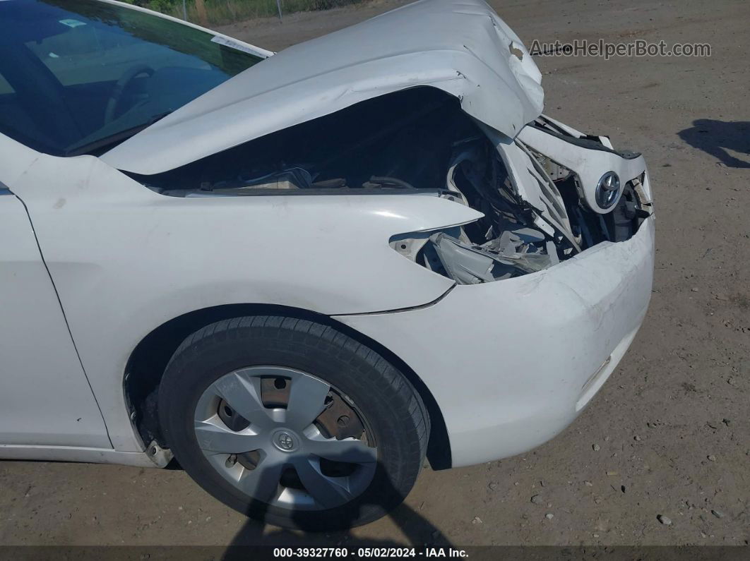 2009 Toyota Camry Le White vin: 4T4BE46K79R049875