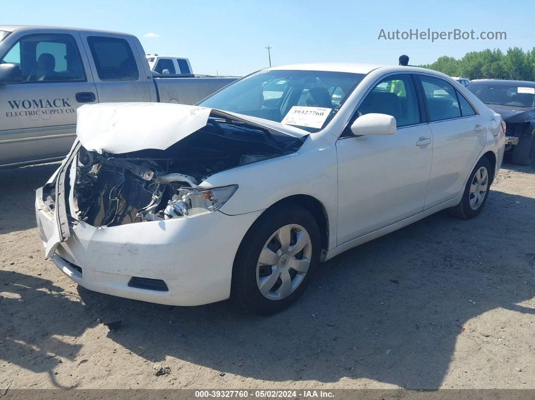 2009 Toyota Camry Le White vin: 4T4BE46K79R049875