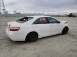 2009 Toyota Camry Base White vin: 4T4BE46K79R068104