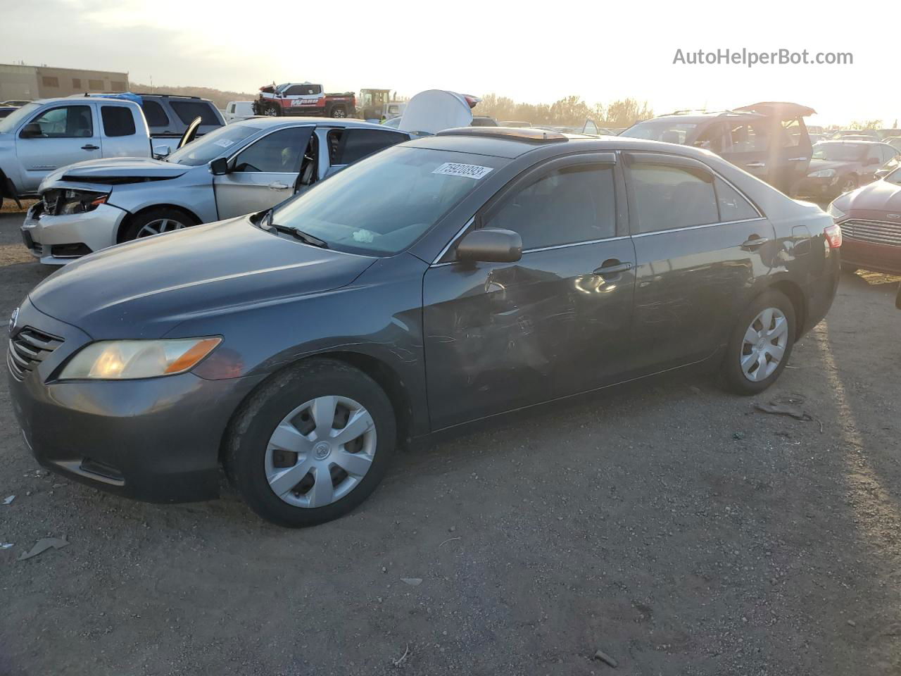 2009 Toyota Camry Base Серый vin: 4T4BE46K79R100095