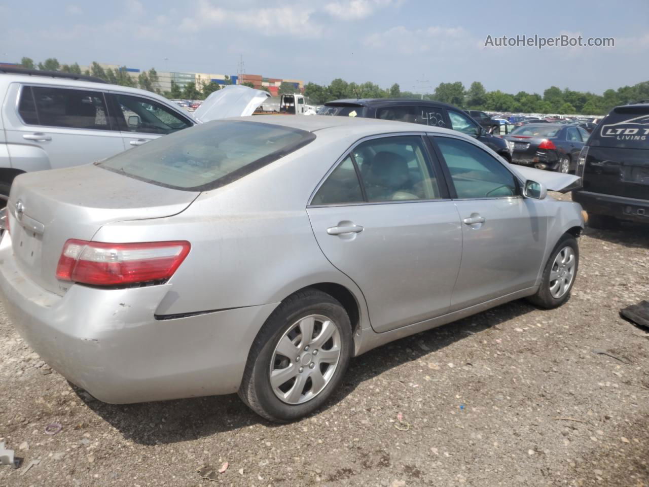 2009 Toyota Camry Base Серебряный vin: 4T4BE46K79R127653