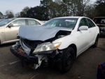 2009 Toyota Camry Base Белый vin: 4T4BE46K99R085230