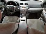 2009 Toyota Camry Base Серебряный vin: 4T4BE46KX9R068971