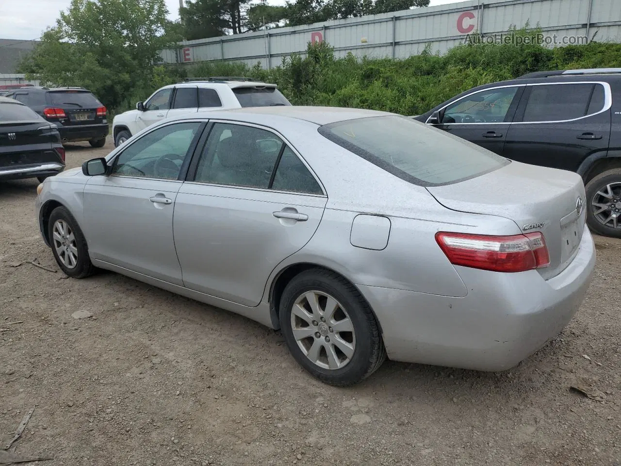 2009 Toyota Camry Base Silver vin: 4T4BE46KX9R077010