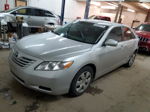 2009 Toyota Camry Base Silver vin: 4T4BE46KX9R088086