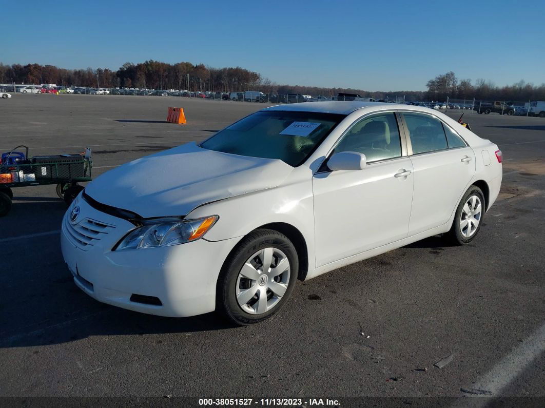 2009 Toyota Camry Le Белый vin: 4T4BE46KX9R129106