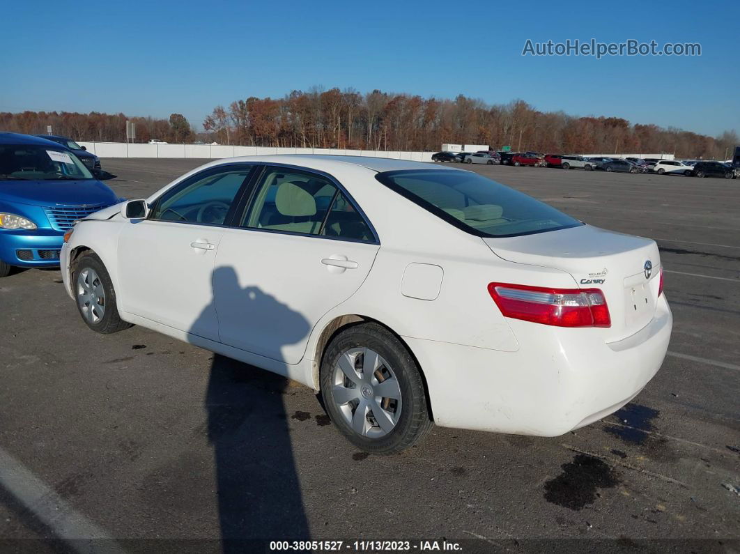 2009 Toyota Camry Le White vin: 4T4BE46KX9R129106