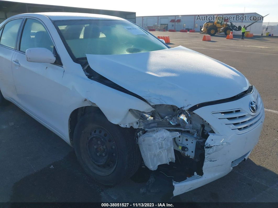 2009 Toyota Camry Le White vin: 4T4BE46KX9R129106