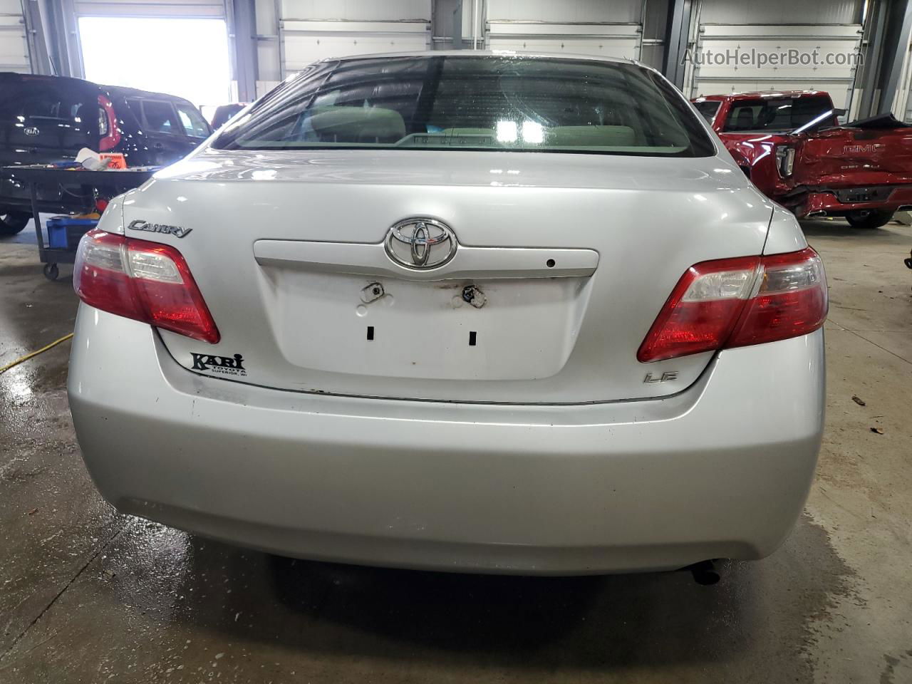 2009 Toyota Camry Base Silver vin: 4T4BE46KX9R137884