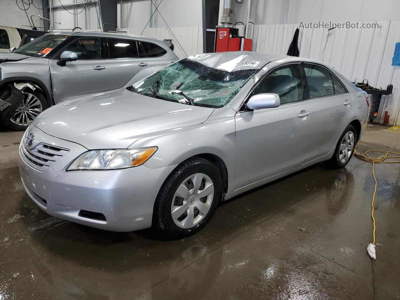 2009 Toyota Camry Base Silver vin: 4T4BE46KX9R137884