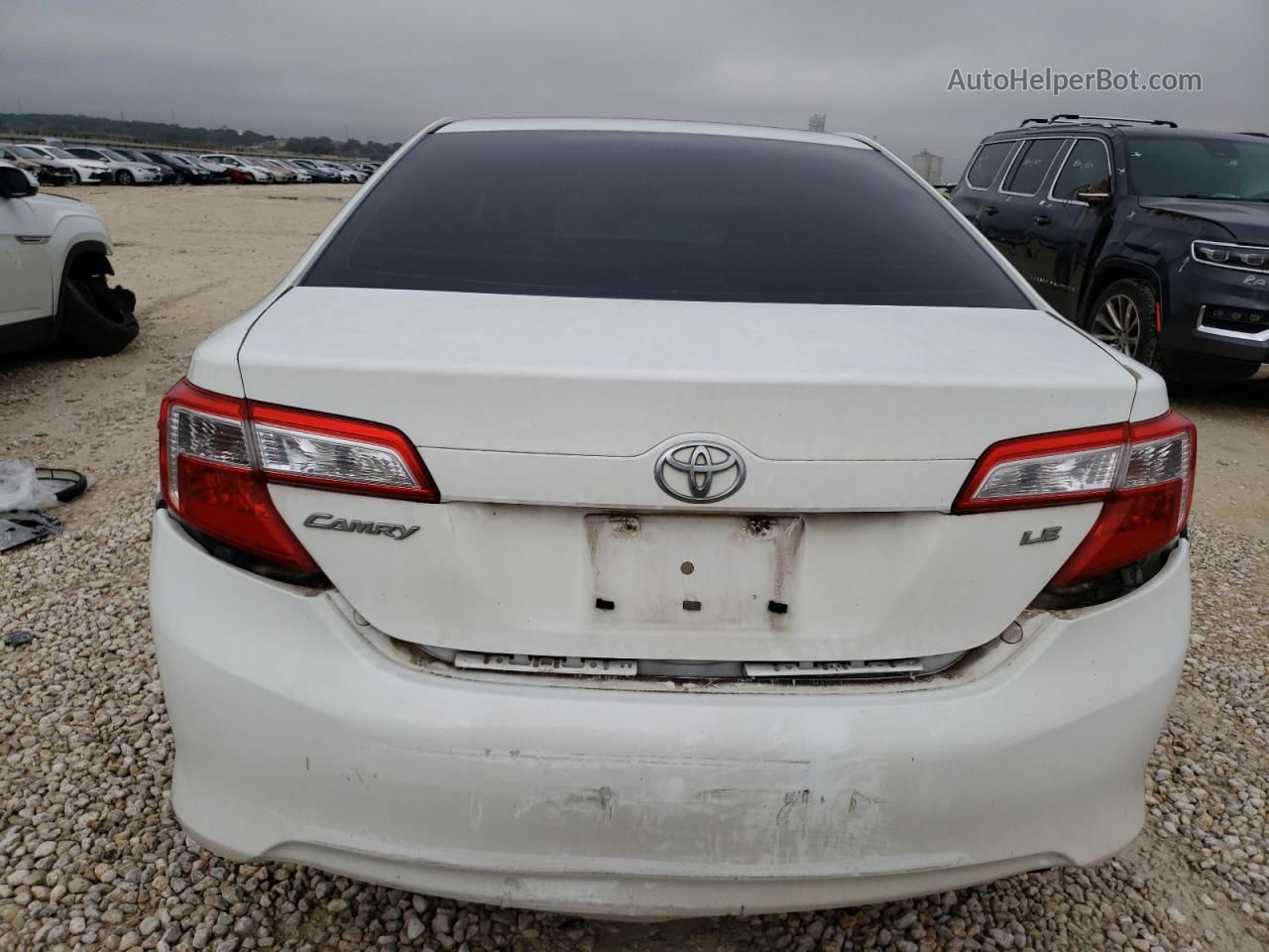 2012 Toyota Camry Base Белый vin: 4T4BF1FK0CR195974