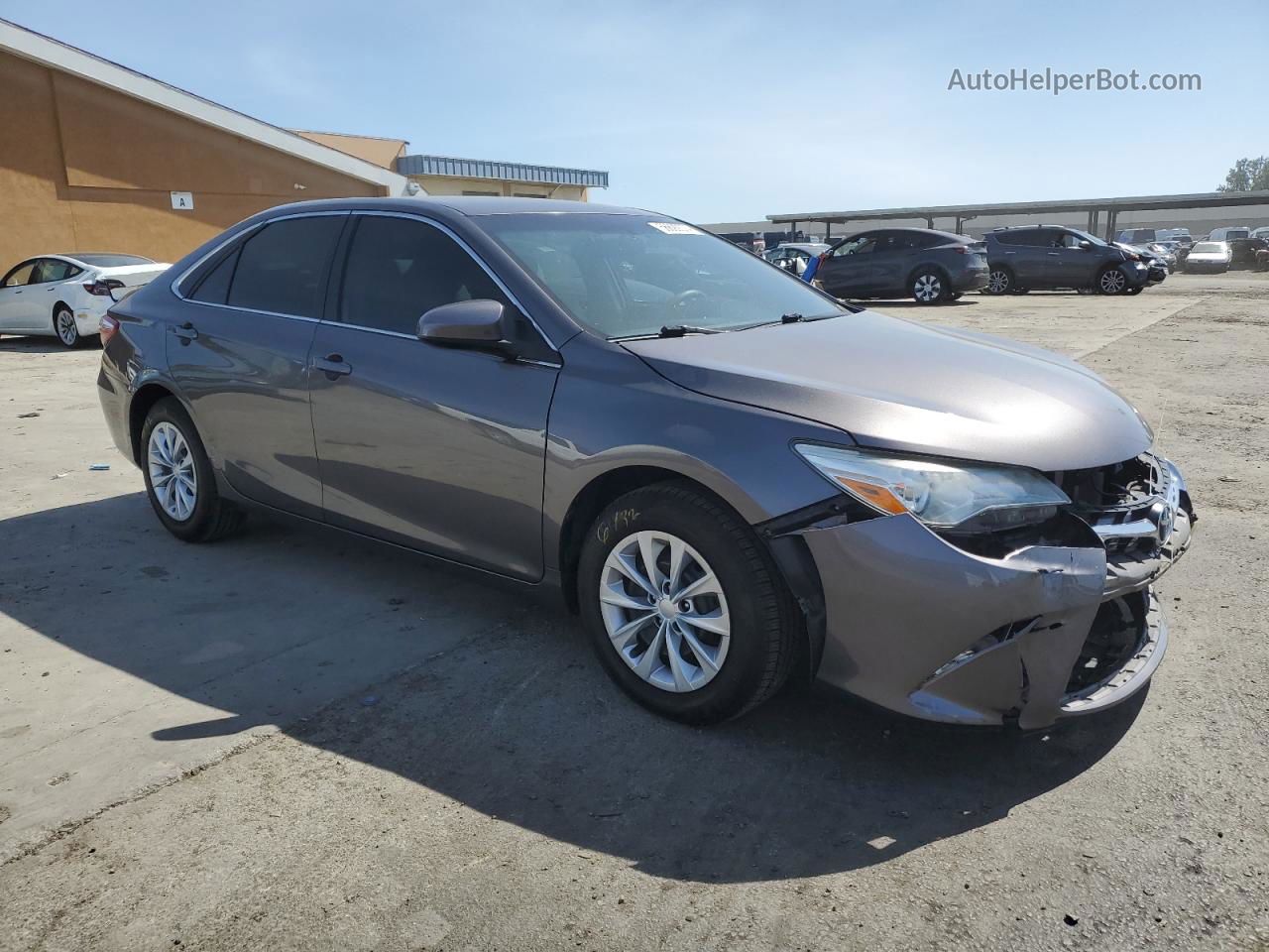 2016 Toyota Camry Le Gray vin: 4T4BF1FK0GR519124