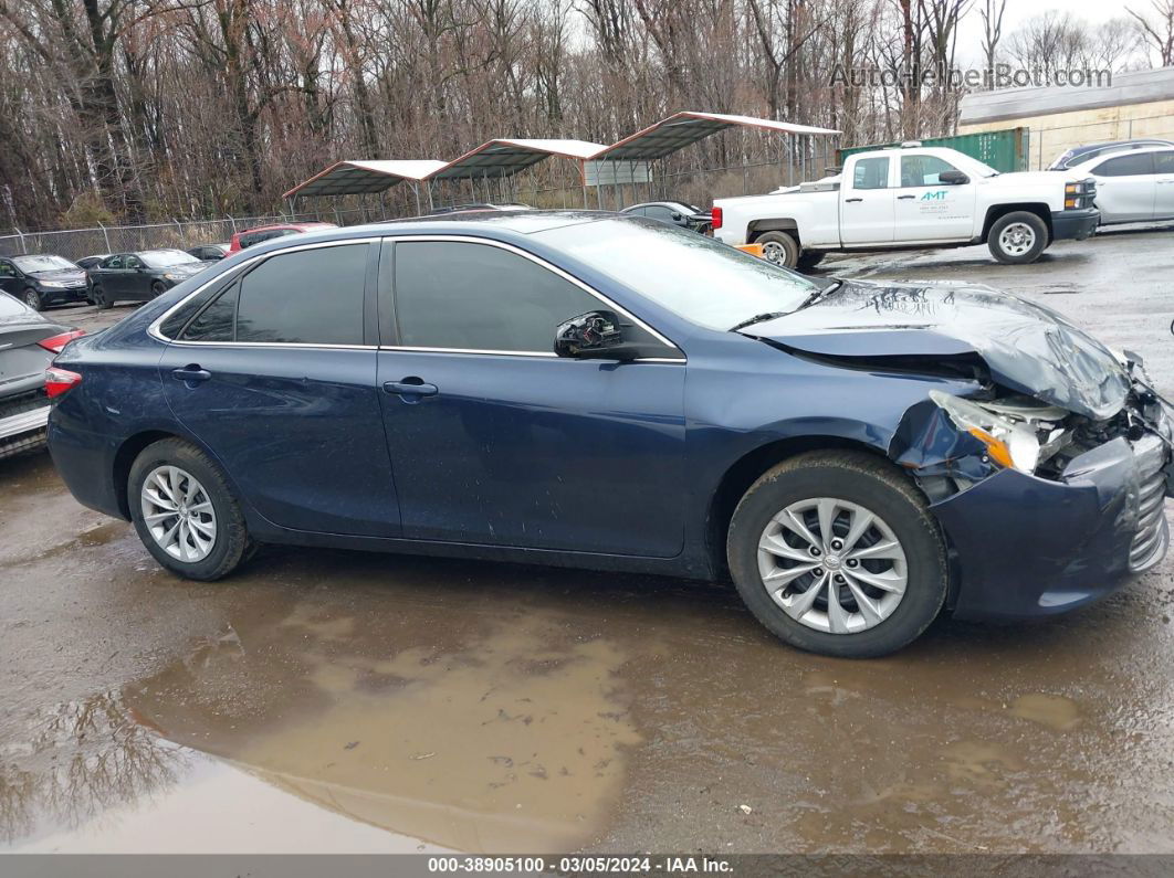 2016 Toyota Camry Le Purple vin: 4T4BF1FK0GR540684