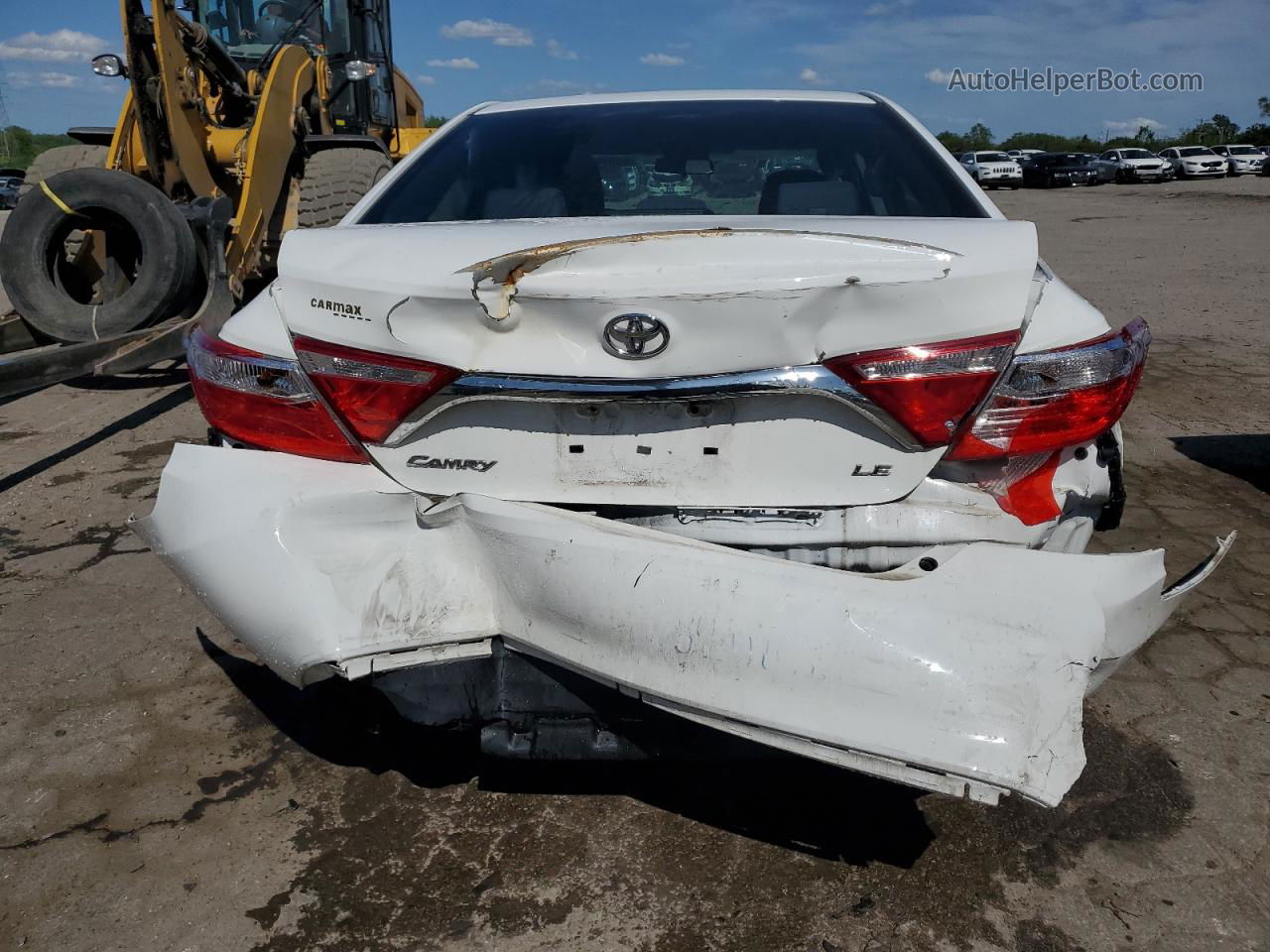 2016 Toyota Camry Le White vin: 4T4BF1FK0GR564001