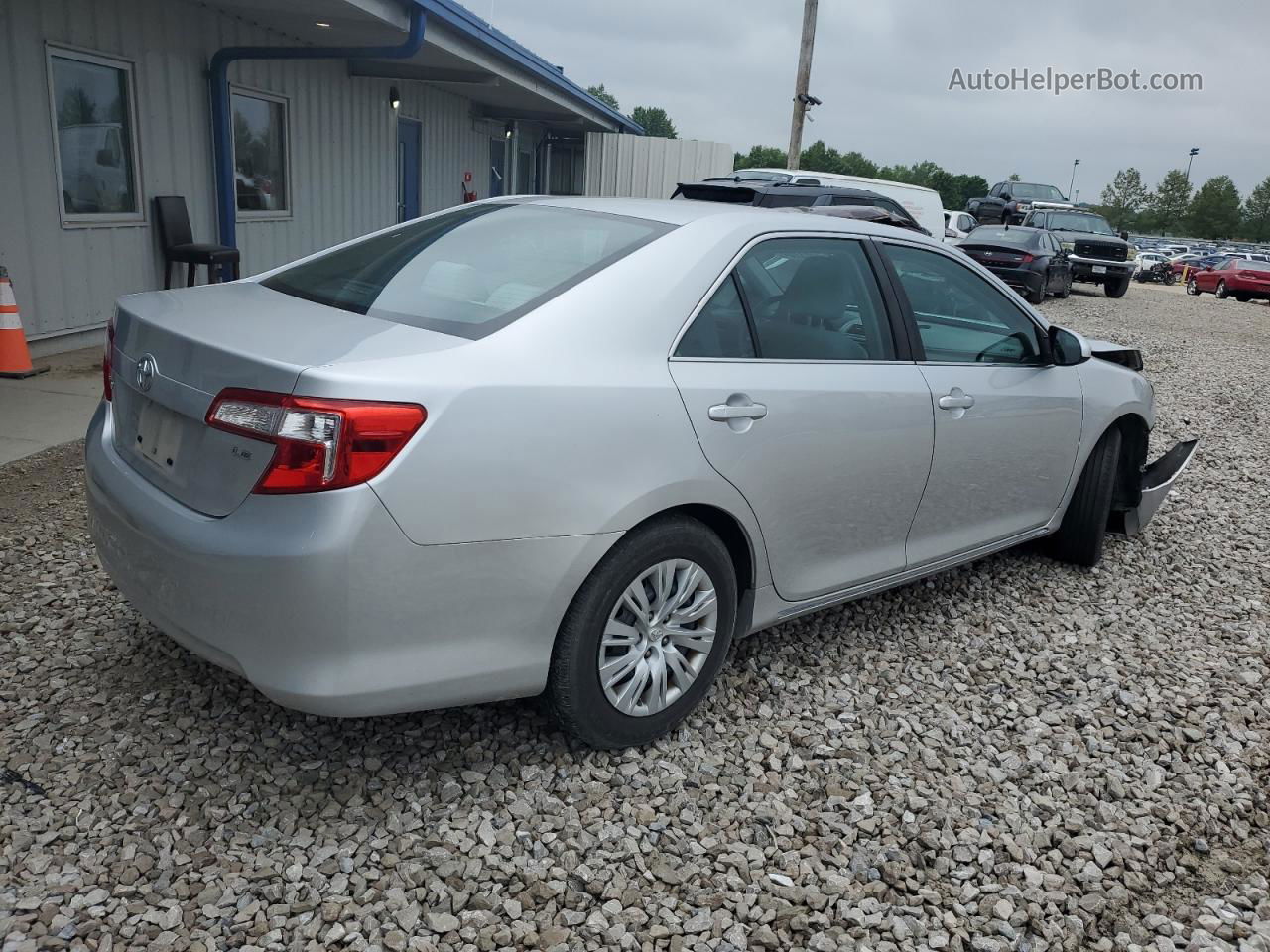 2012 Toyota Camry Base Серебряный vin: 4T4BF1FK1CR200275